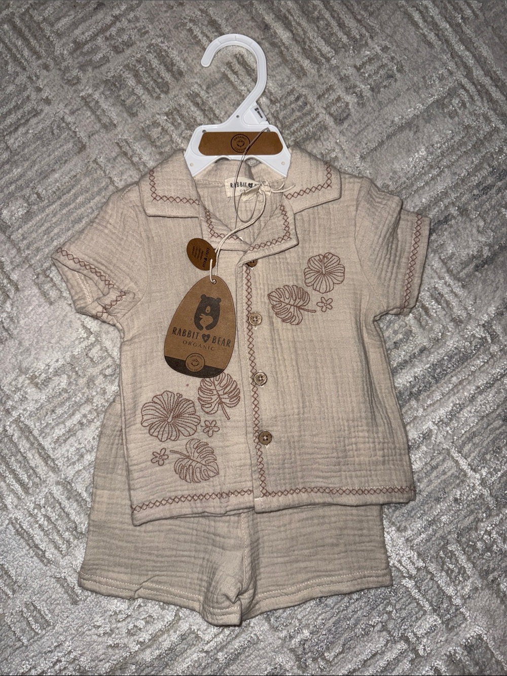 NWT Rabbit & Bear Organic Beige Two-Piece Baby Set